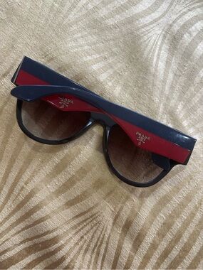 PRADA Black Navy Red Designer Sunglasses Gold Logo Luxury Eyewear Nautical
